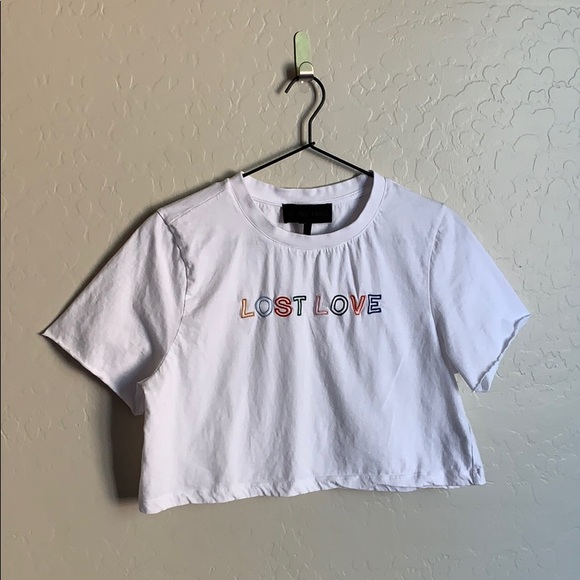 Kendall + Kylie Lost Love Crop Tee - Picture 1 of 7
